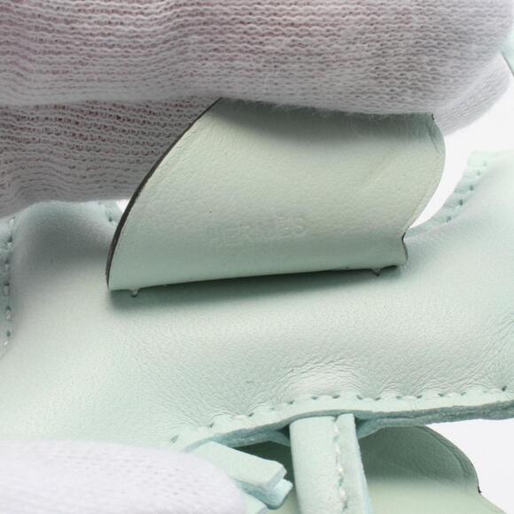 HERMES Green Leather Charm - Picture 4 of 5